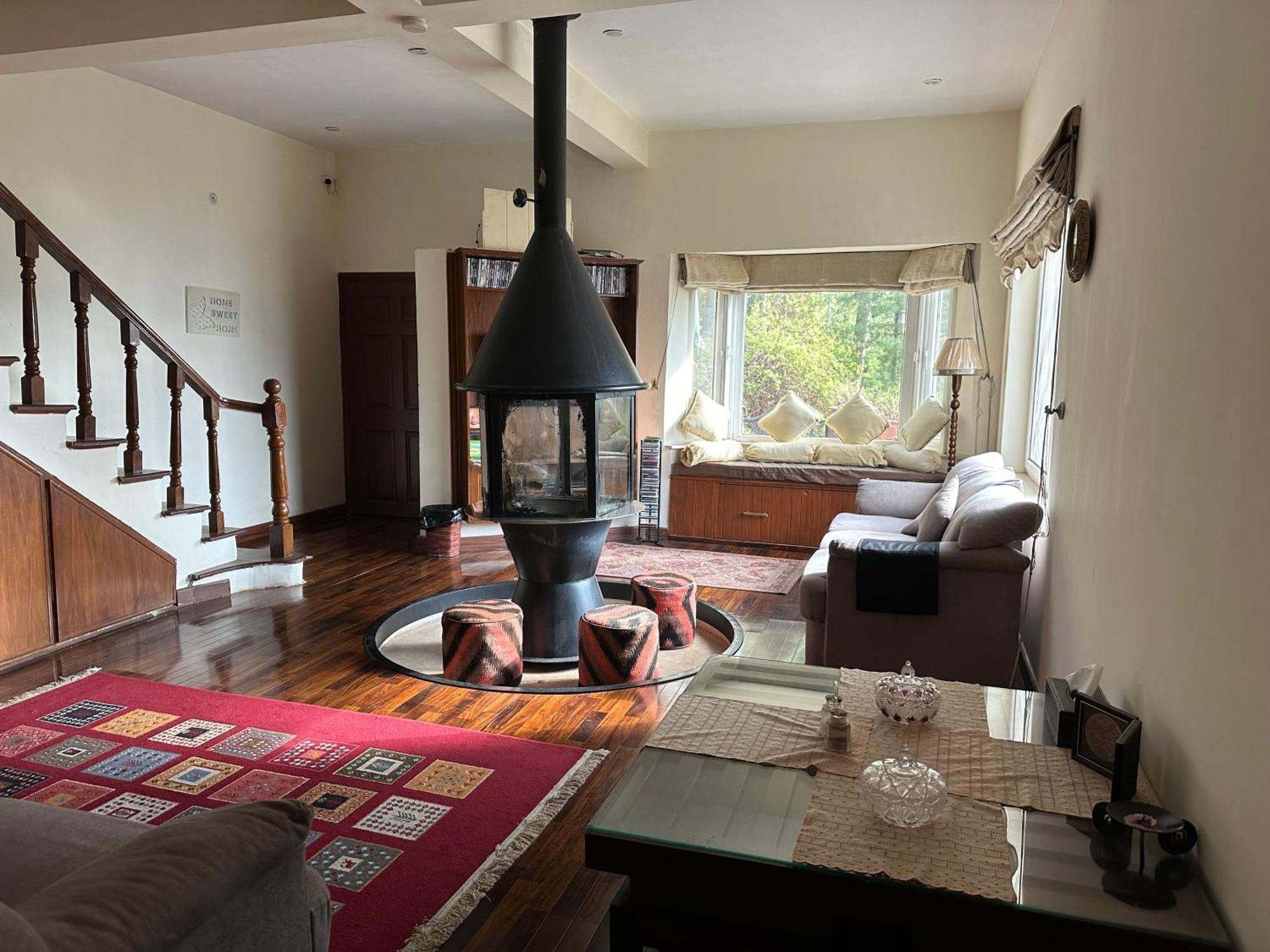 Sarah'S Lodge 穆里 外观 照片