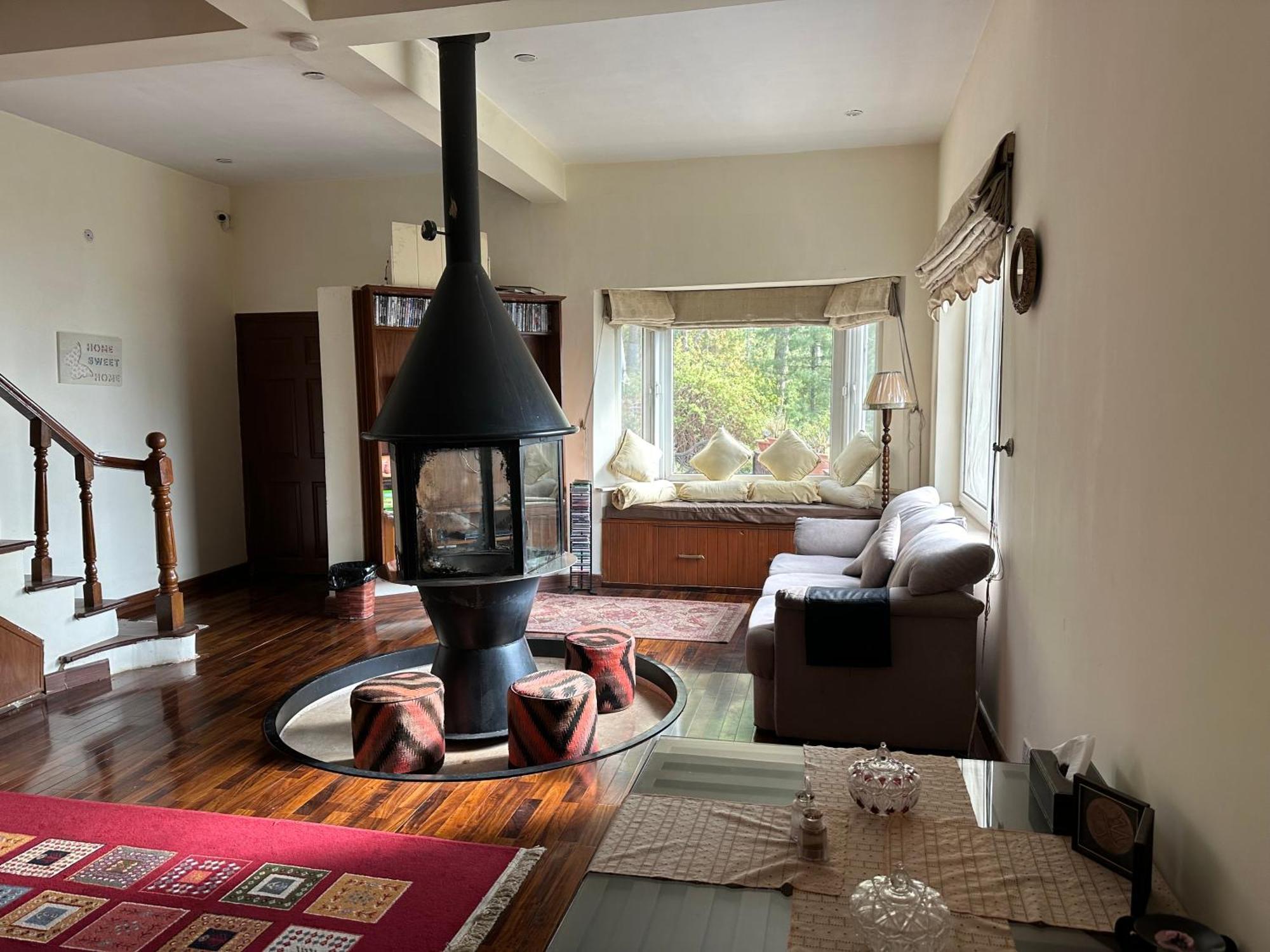 Sarah'S Lodge 穆里 外观 照片