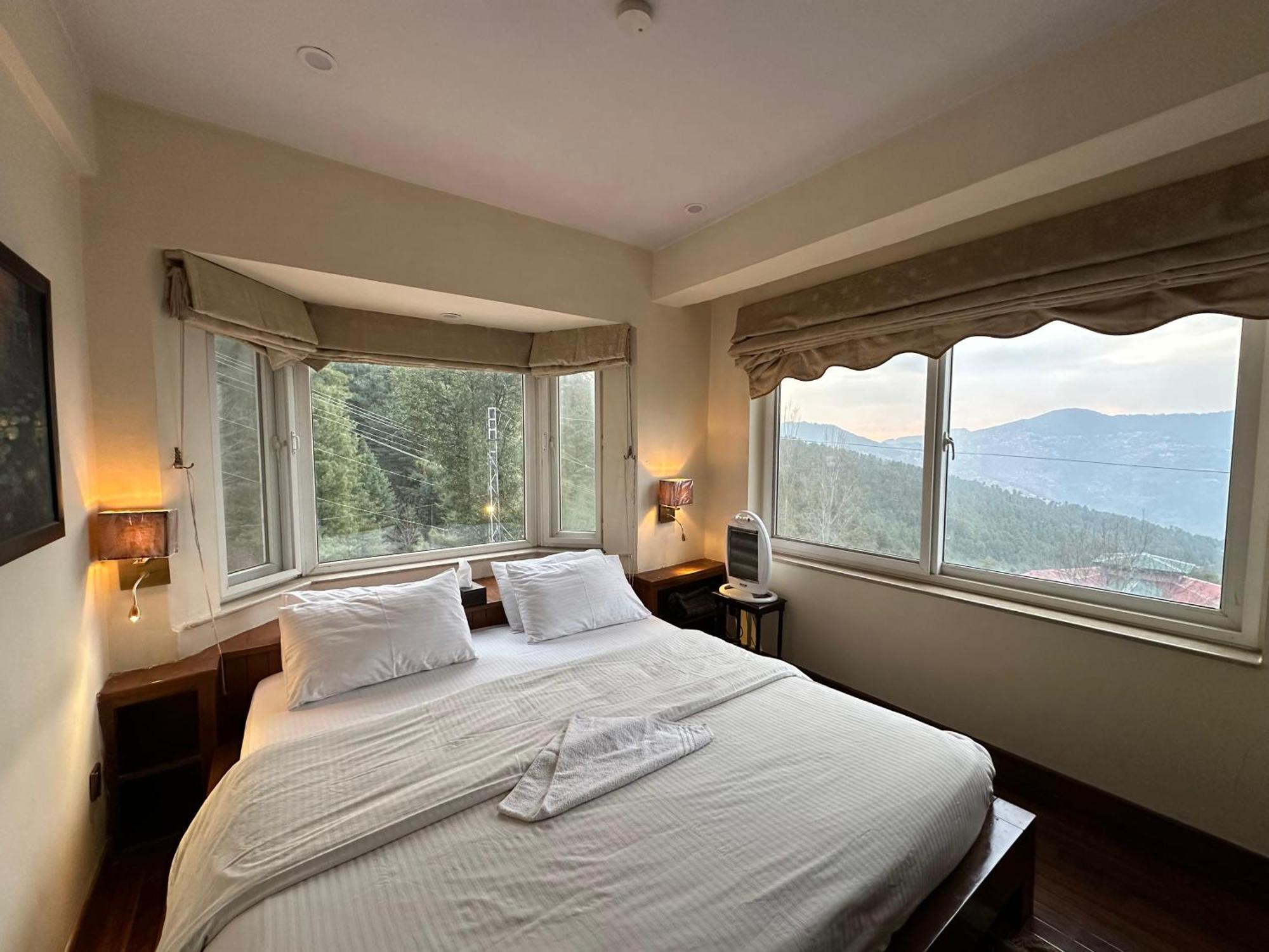 Sarah'S Lodge 穆里 外观 照片